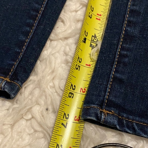 Chico's So Slimming Girlfriend Ankle Jeans .5 34” waist 0303 50%off w♥️59 - Picture 3 of 9